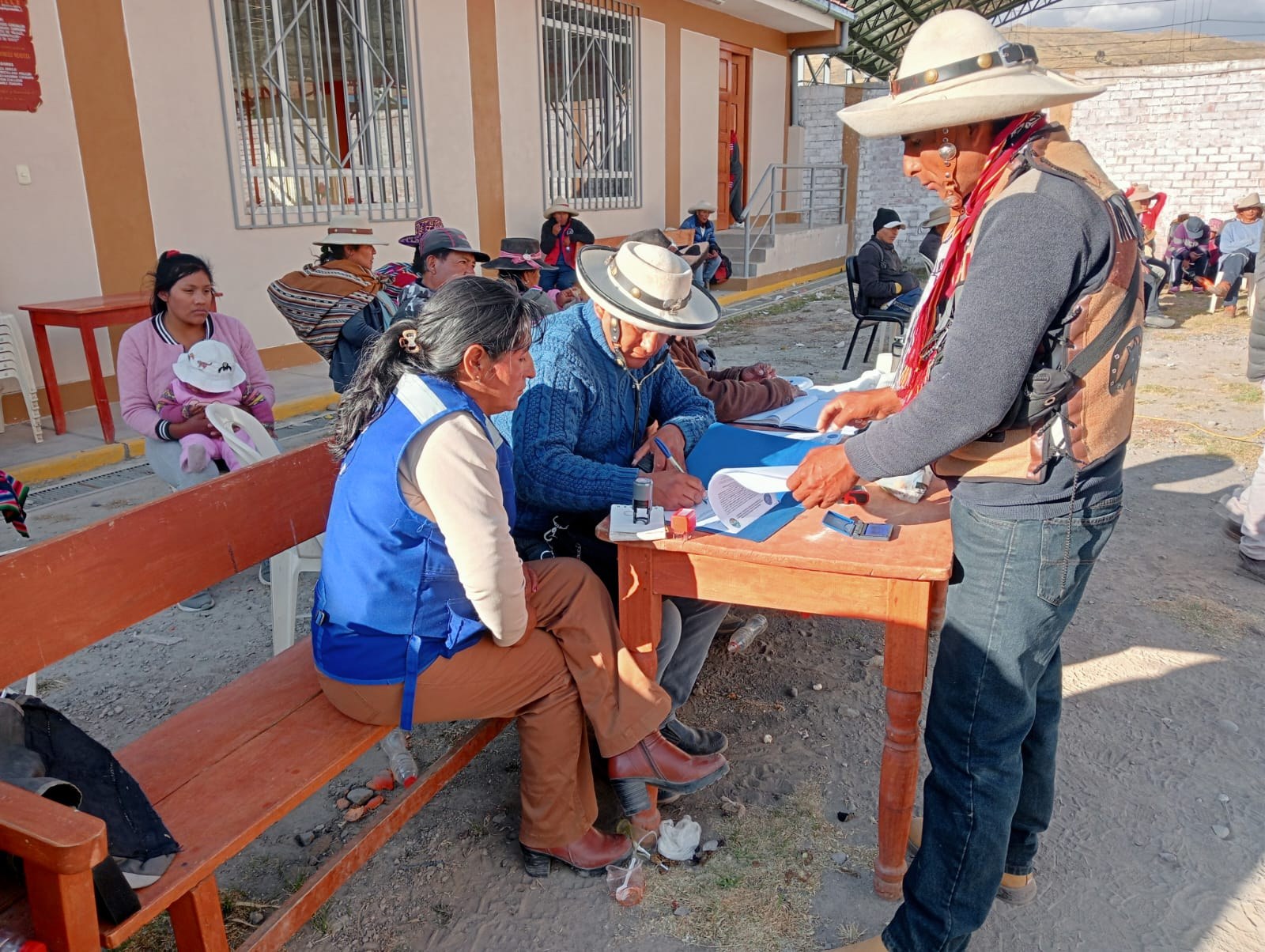 Asistencia técnica y acompañamiento comunitario